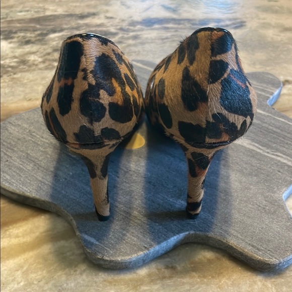 Nine West Leopard Print Heels - Picture 3 of 7